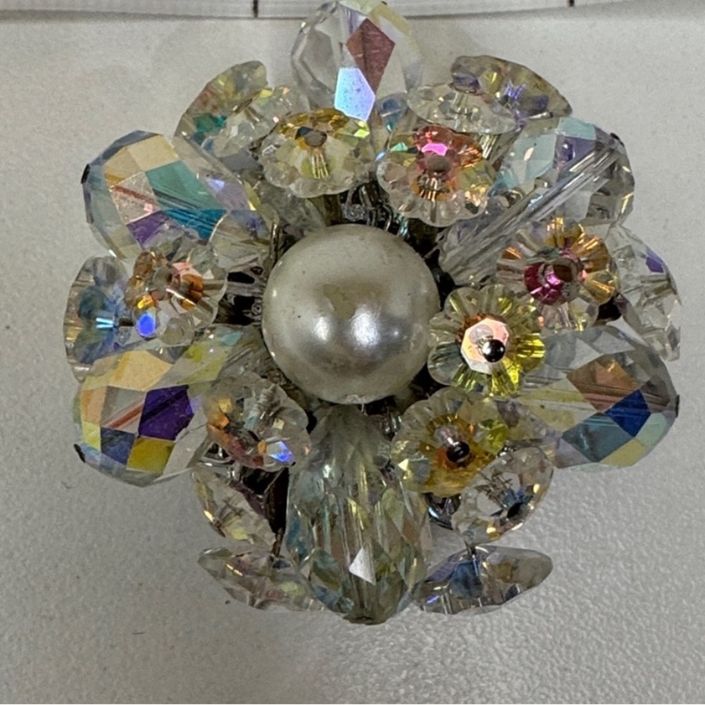 Vintage Vendome Aurora Borealis Crystal Faux Pearl Cluster Brooch Pin 1950s